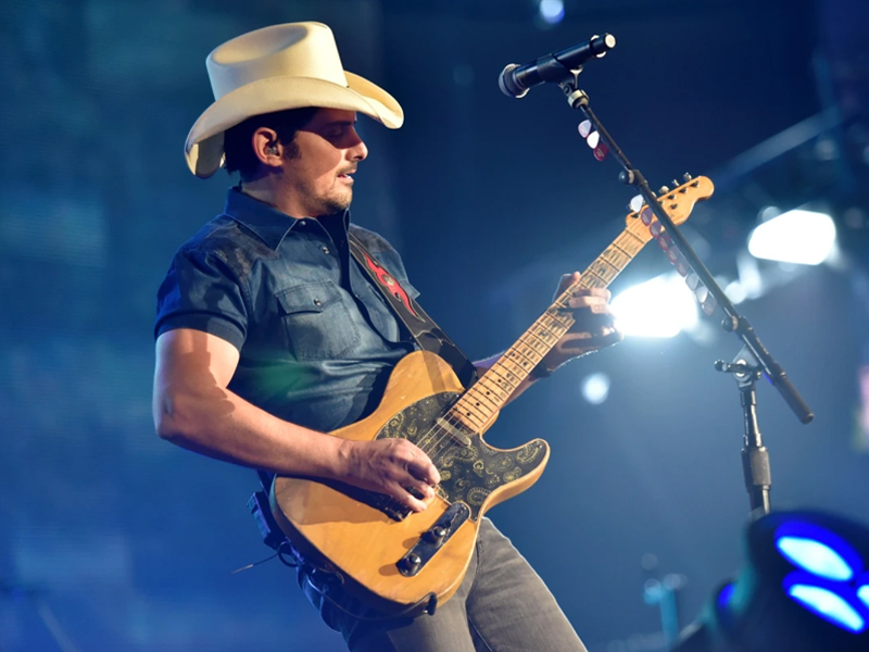 Brad Paisley at Waterfront Music Pavilion